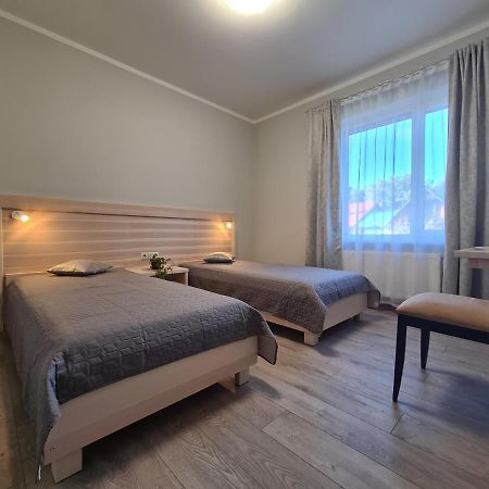 Hotel Viesu Nams Upe à Roja Extérieur photo